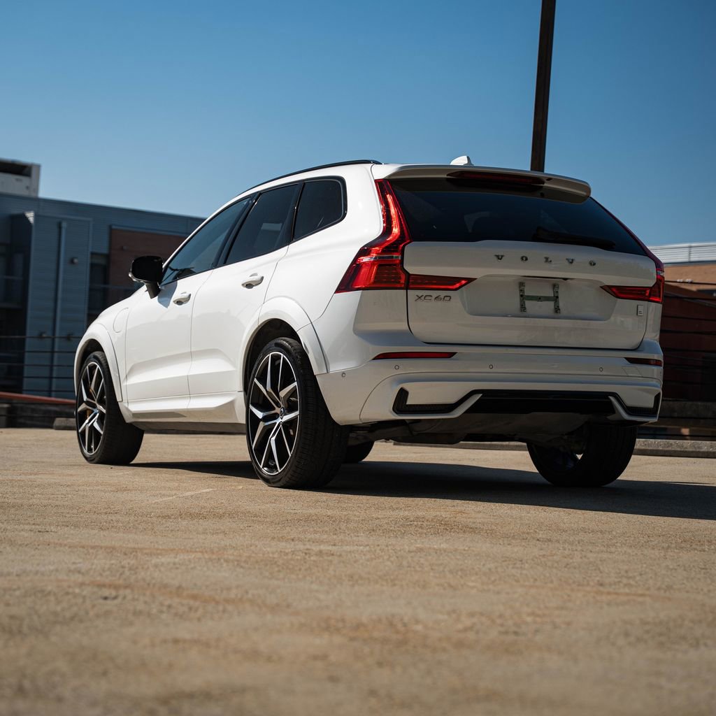 Certified 2024 Volvo XC60 T8 Polestar AWD/4WD image 5