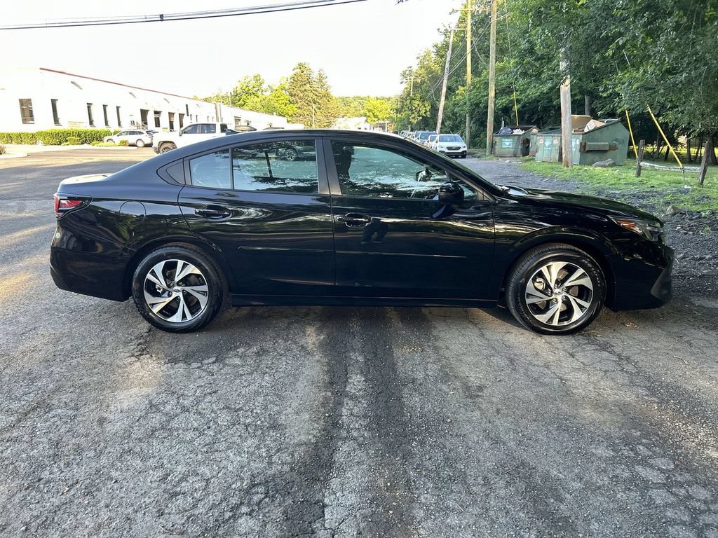 Certified 2025 Subaru Legacy Premium AWD/4WD image 9