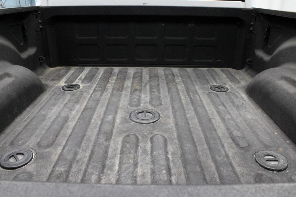 Used 2022 RAM 3500 Laramie AWD/4WD image 14