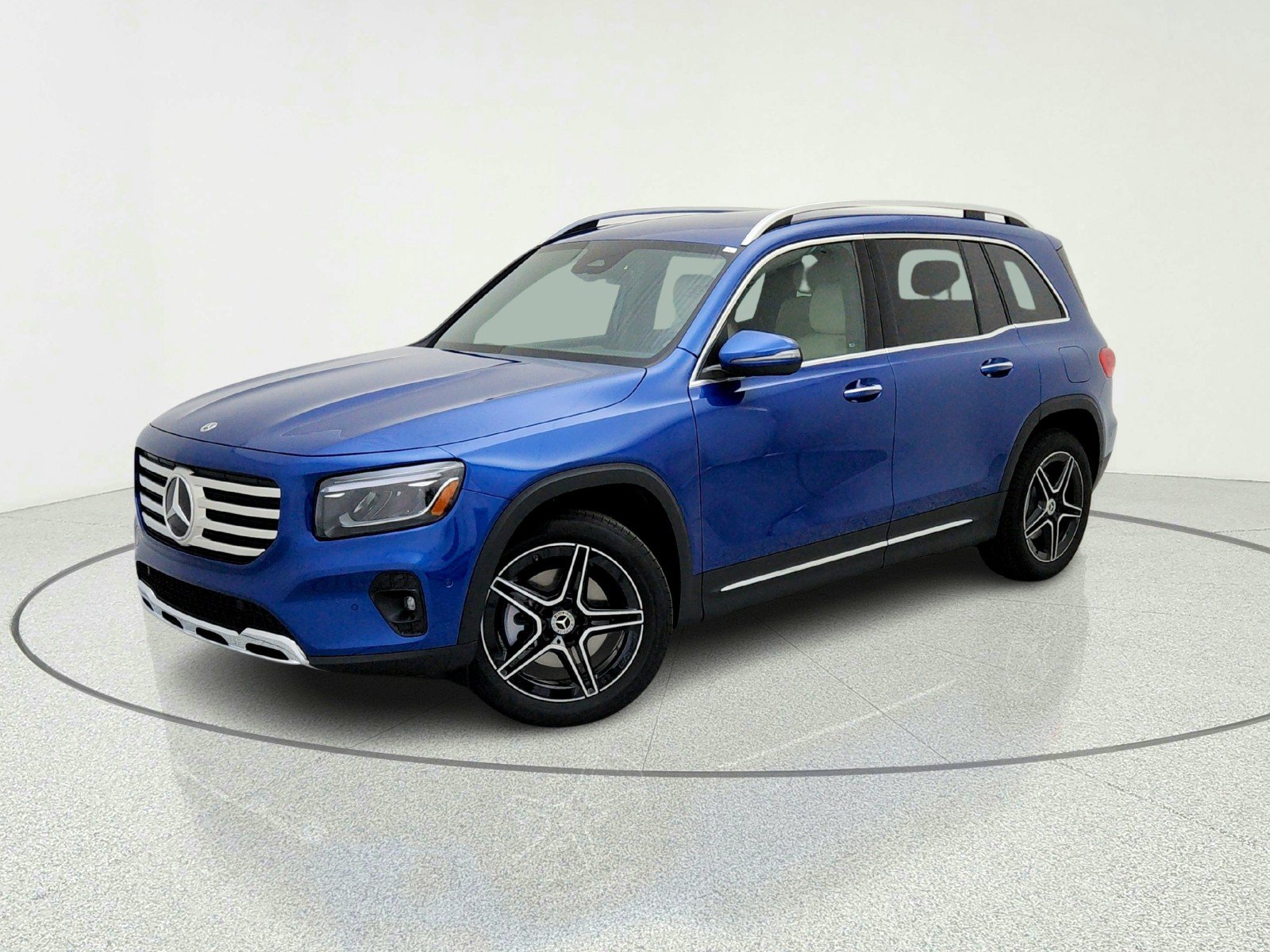 New 2026 Mercedes-Benz GLB 250 image 1
