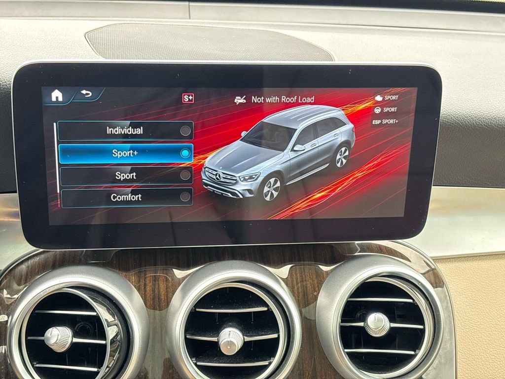 Used 2021 Mercedes-Benz GLC 300 4MATIC image 24