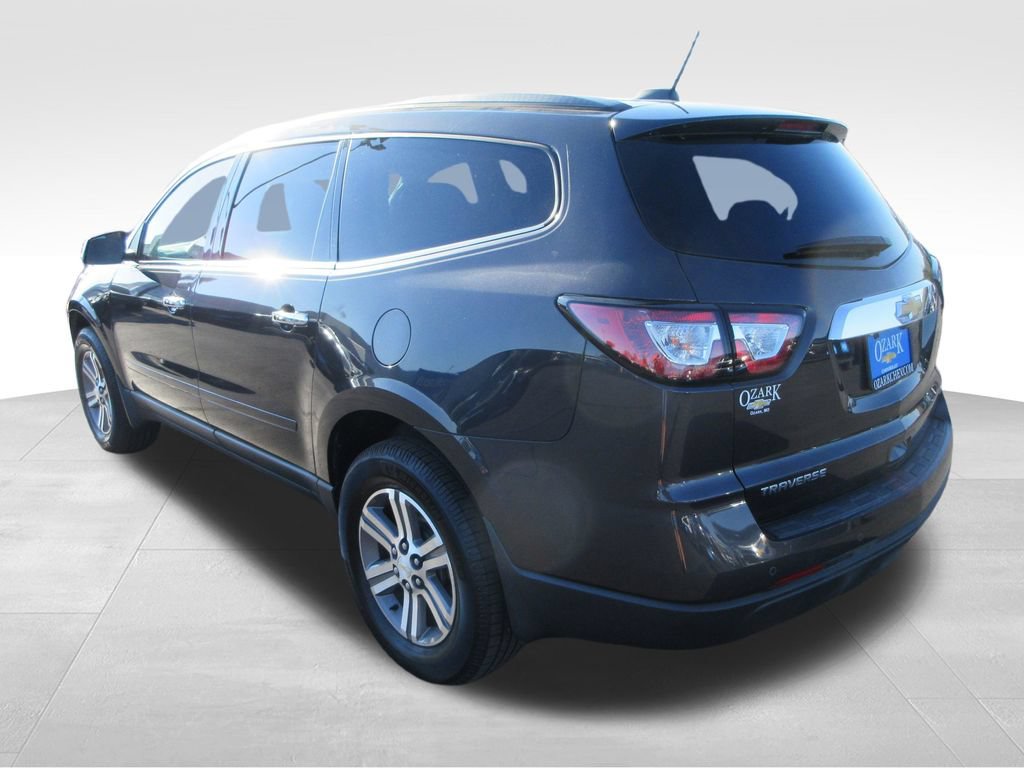 Certified 2017 Chevrolet Traverse LT FWD image 3