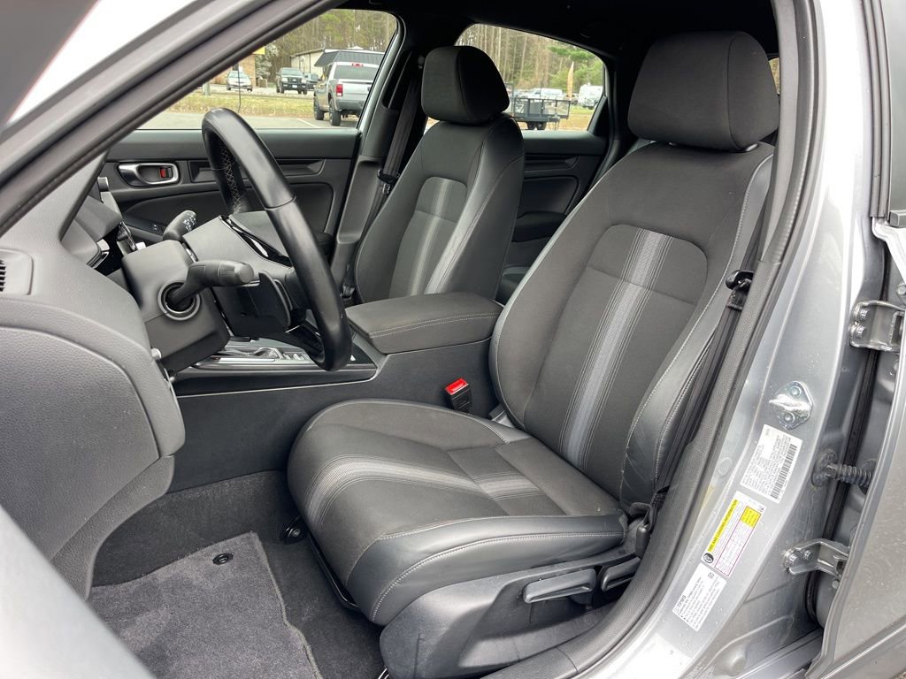 Used 2023 Honda Civic Sport image 23