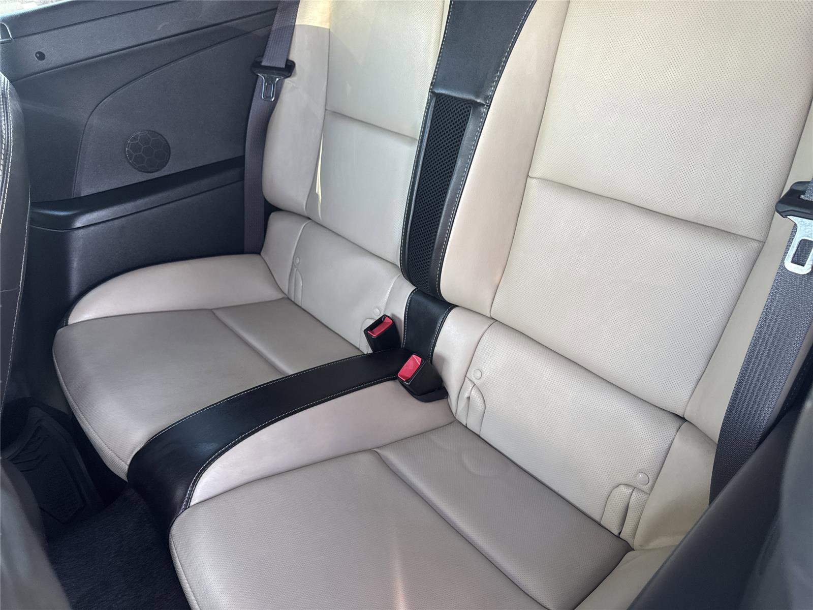 Used 2015 Chevrolet Camaro SS w/ RS Package RWD image 31