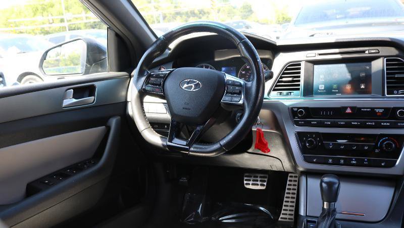 Used 2017 Hyundai Sonata Sport 2.0T image 17
