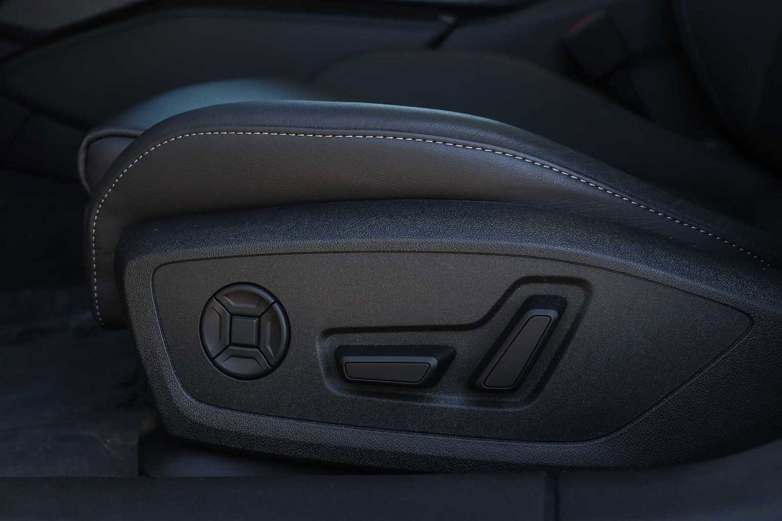 Used 2025 Audi A5 2.0T Premium Plus w/ Premium Plus image 25