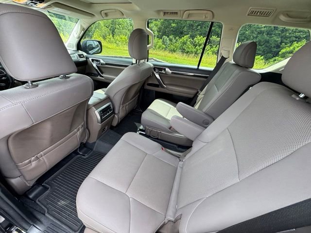 Used 2022 Lexus GX 460 Premium AWD/4WD image 16