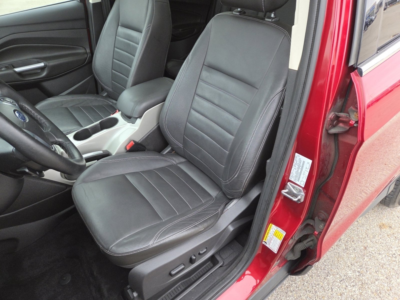 Used 2013 Ford Escape SEL image 21