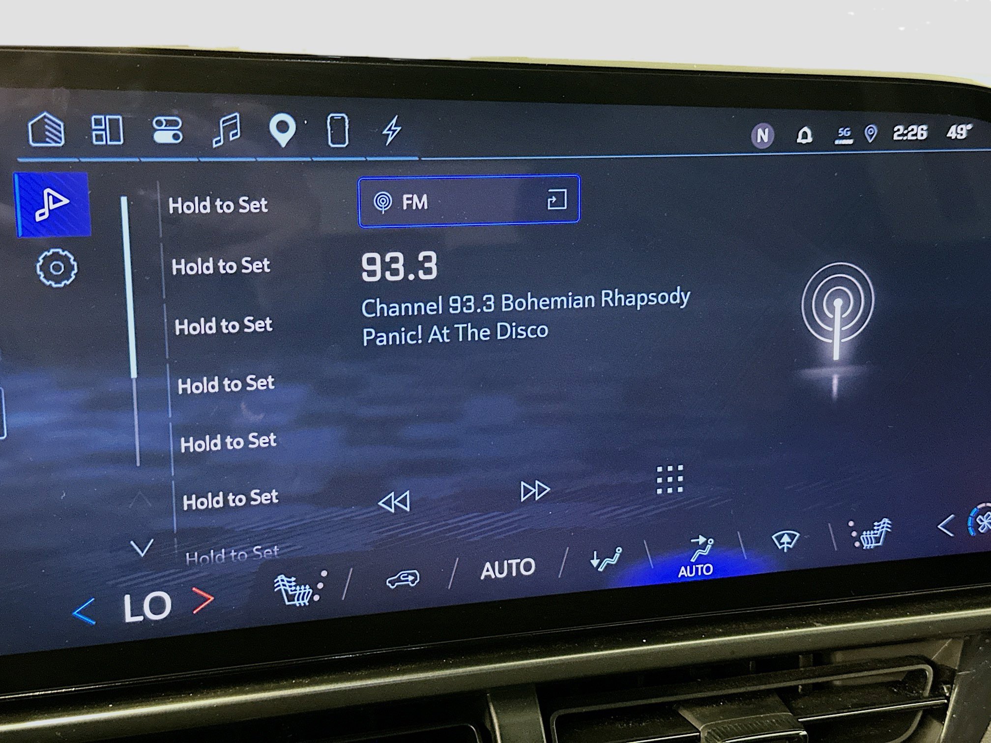 Used 2024 Chevrolet Equinox EV RS AWD/4WD image 21