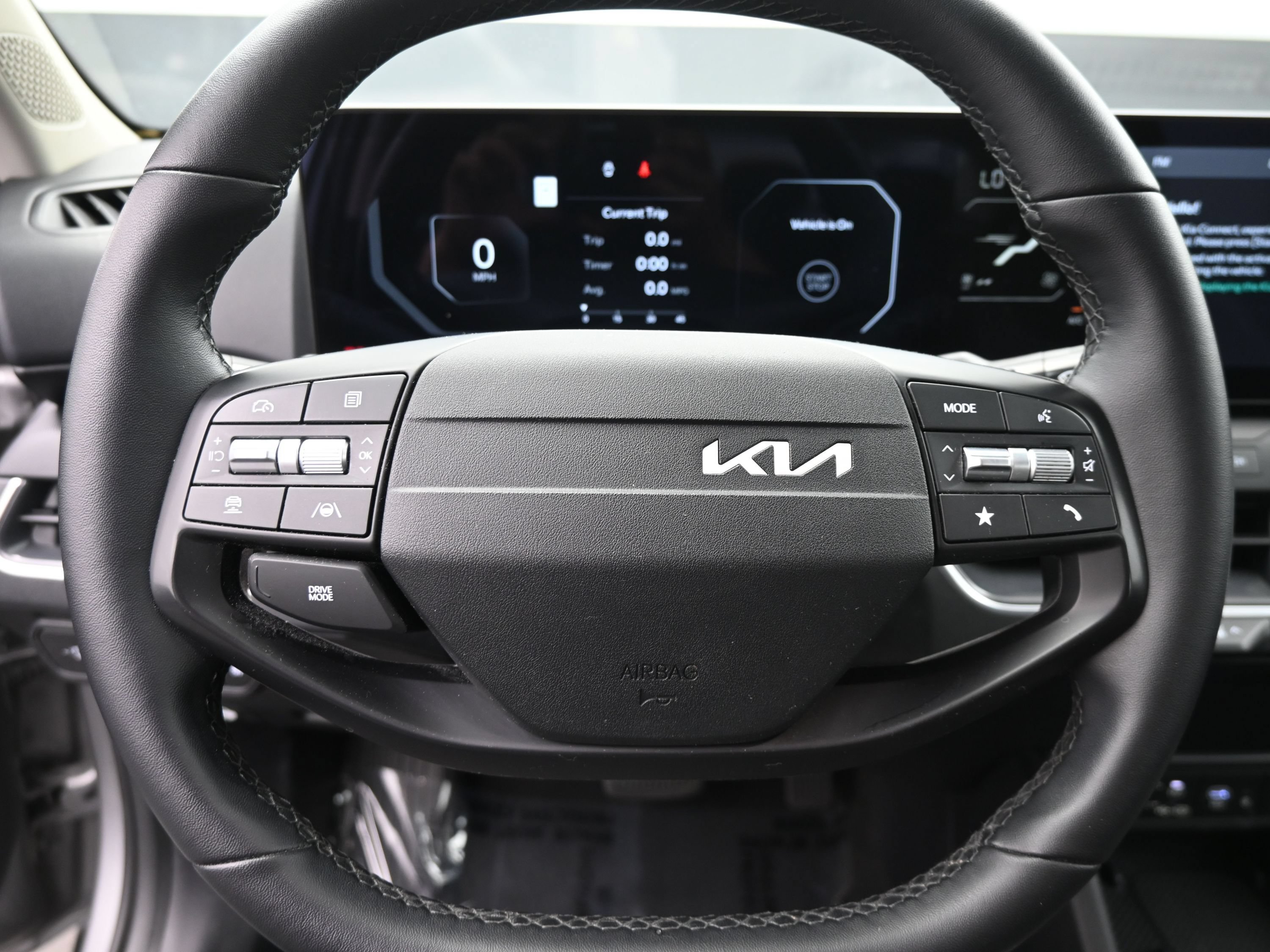 Used 2025 Kia K4 EX FWD image 11