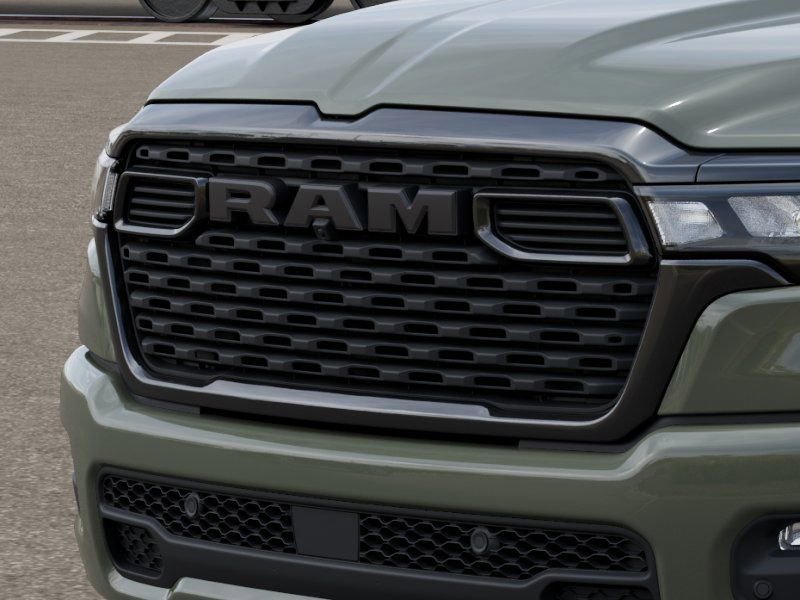 New 2026 RAM 1500 4x4 Crew Cab image 17