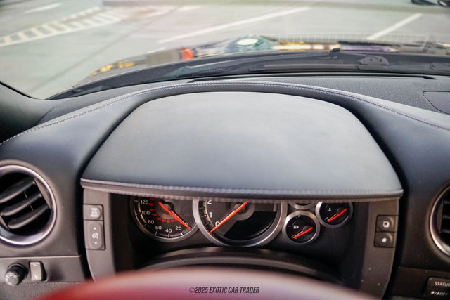 Used 2014 Nissan GT-R Premium w/ Premium Interior Package image 30