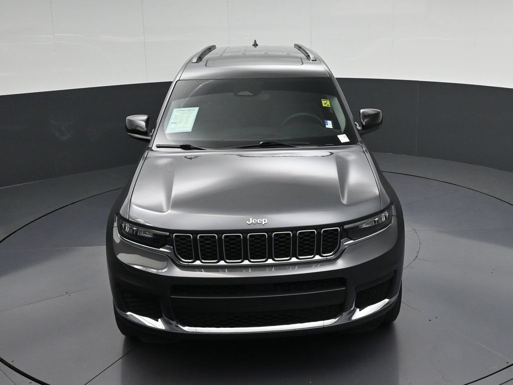 Used 2024 Jeep Grand Cherokee L Laredo RWD image 25