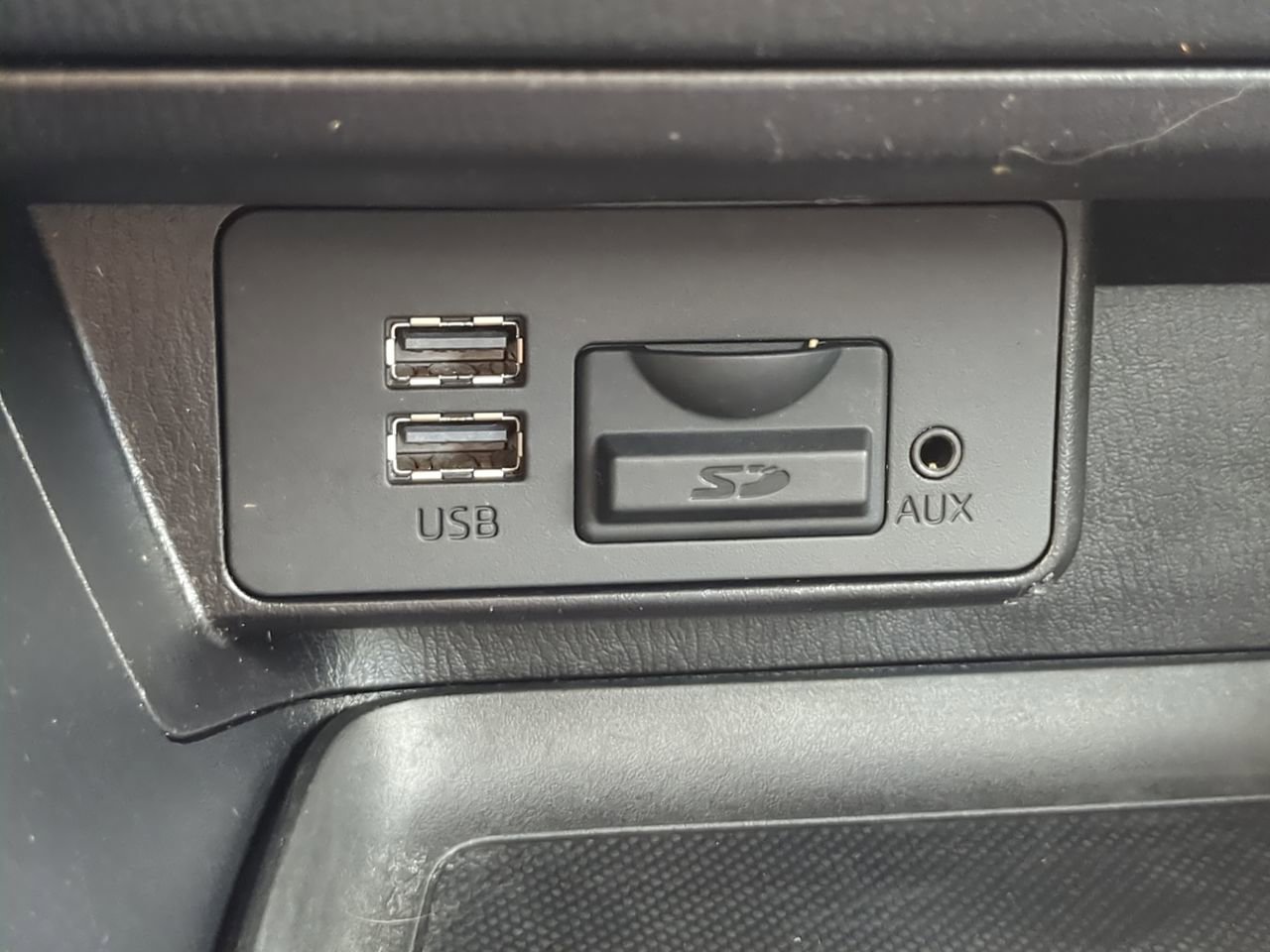 Used 2018 MAZDA MAZDA3 Touring FWD image 18