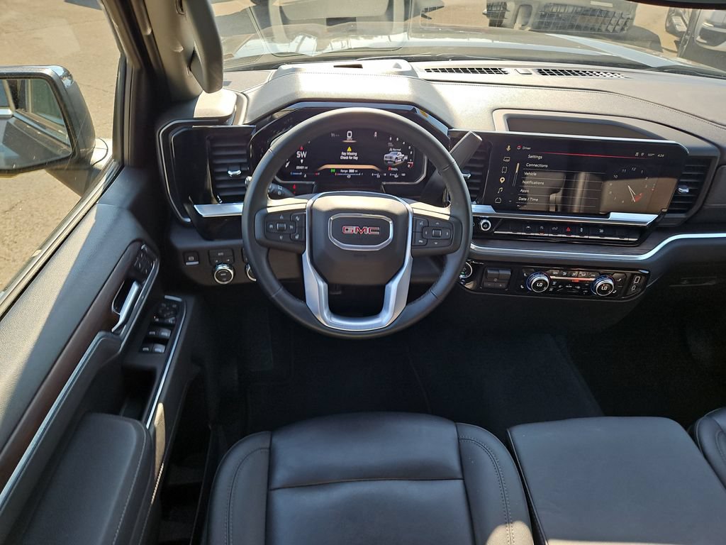 Used 2026 GMC Sierra 1500 SLT AWD/4WD image 10