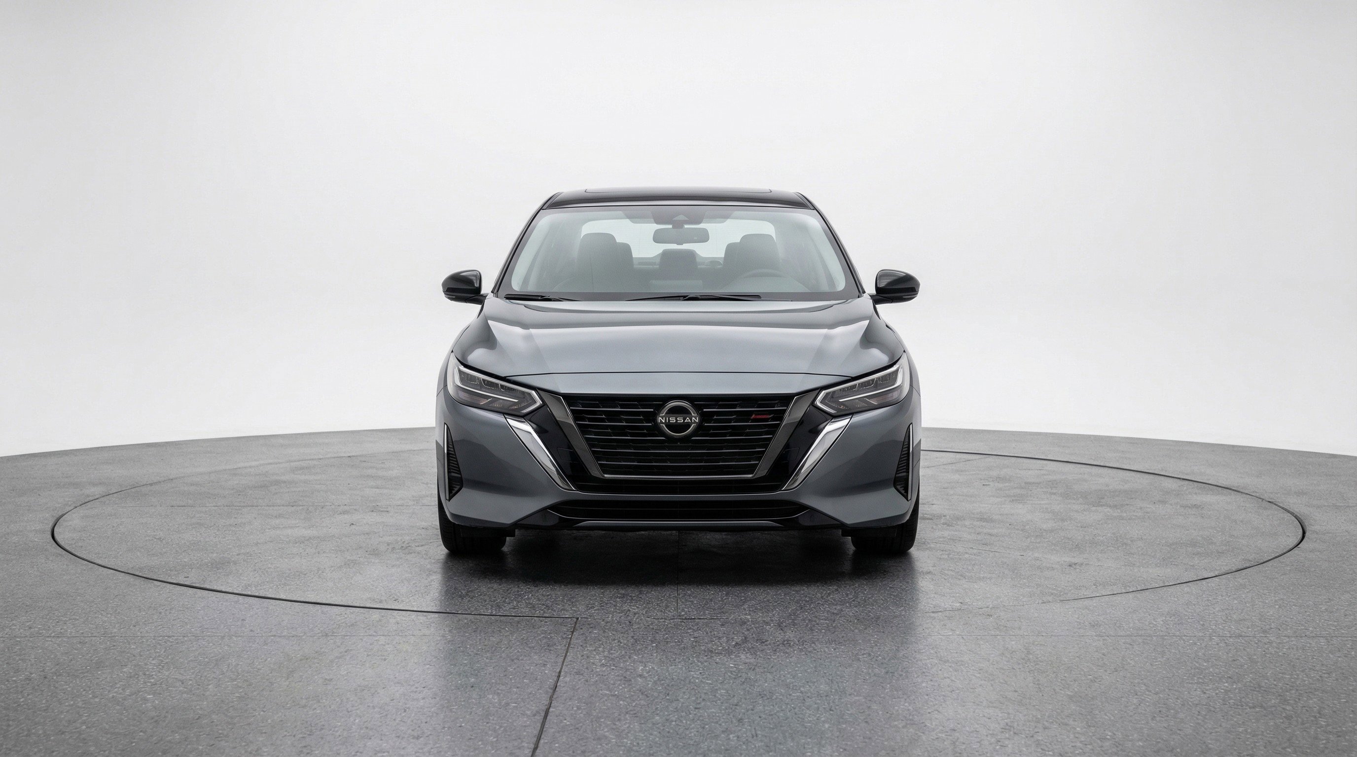 Used 2025 Nissan Sentra SV image 2