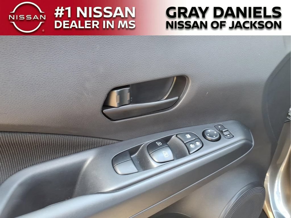 Certified 2025 Nissan Kicks Play S FWD image 12
