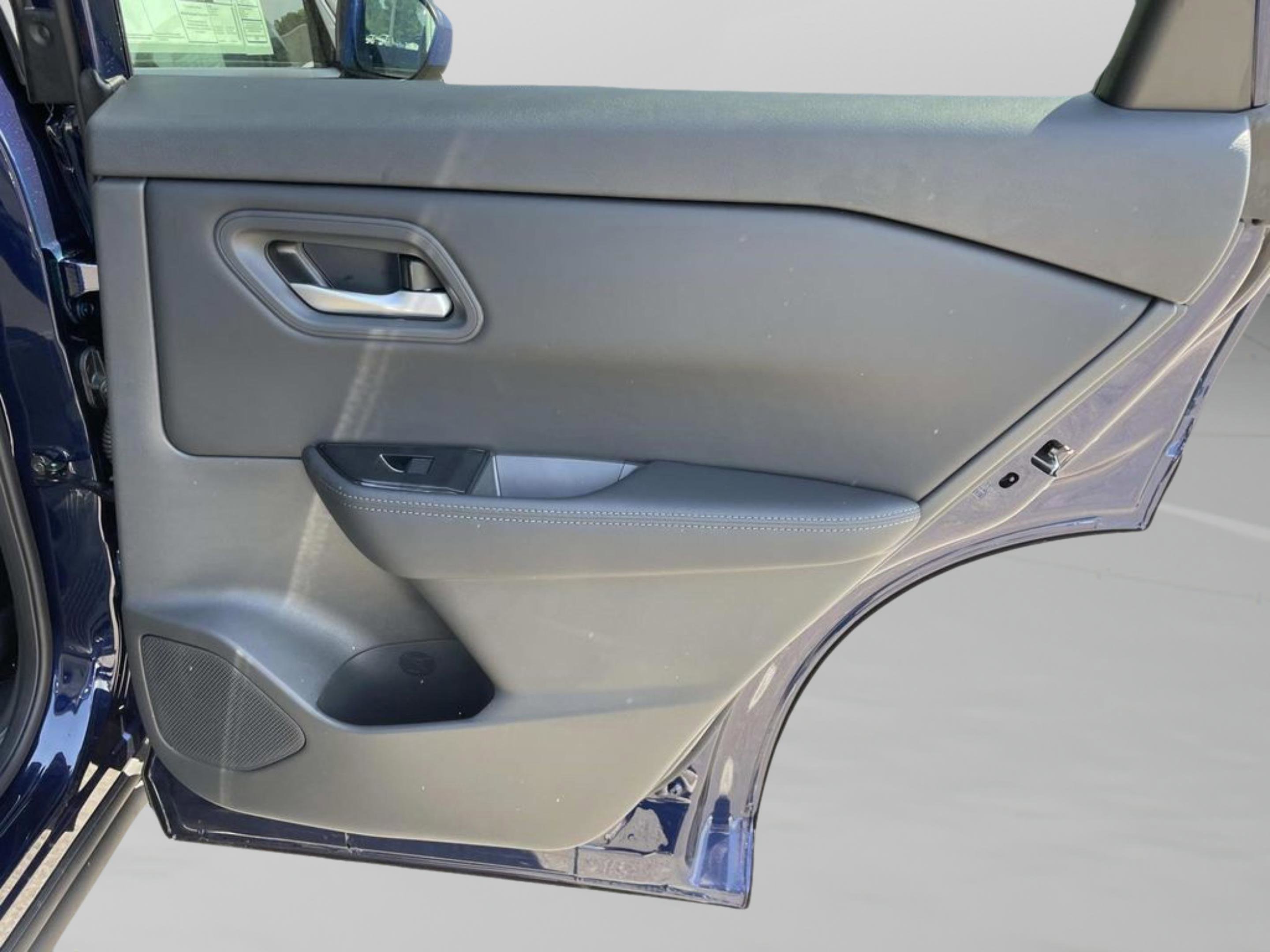 New 2026 Nissan Rogue SV FWD image 15