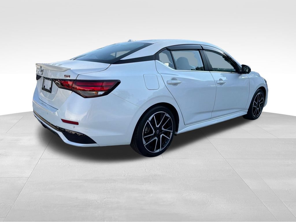 Certified 2024 Nissan Sentra SR w/ SR Premium Package FWD image 8