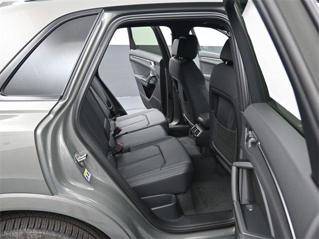 New 2025 Audi Q3 2.0T Premium image 13
