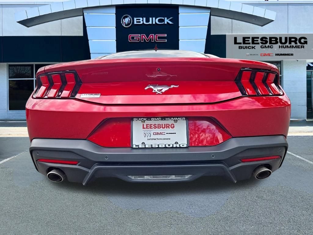 Used 2024 Ford Mustang Coupe RWD image 6
