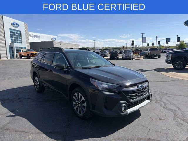 Used 2025 Subaru Outback Limited AWD/4WD image 1