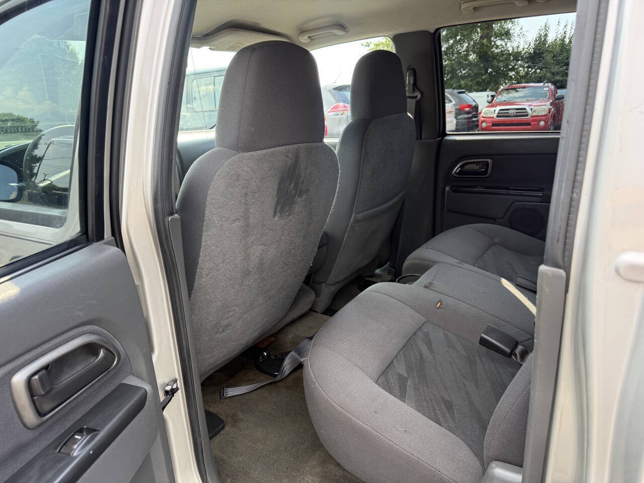 Used 2005 Chevrolet Colorado LS RWD image 10