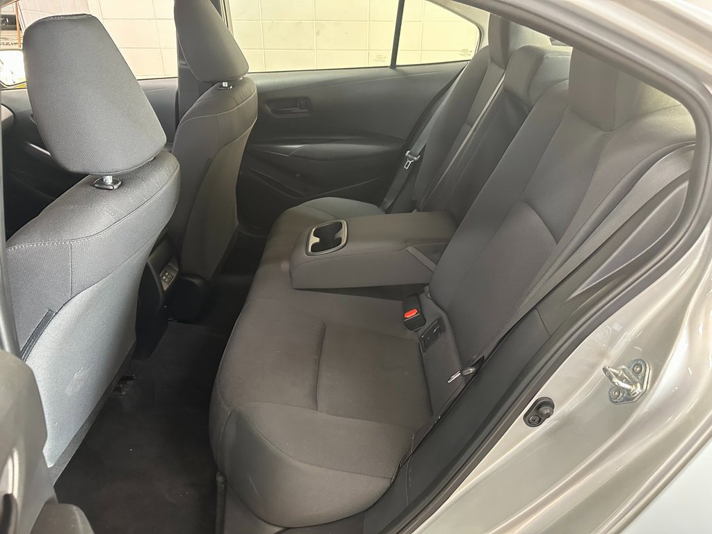 Used 2023 Toyota Corolla LE image 33