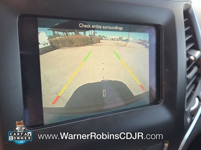 Used 2021 Jeep Cherokee Latitude Plus AWD/4WD image 21