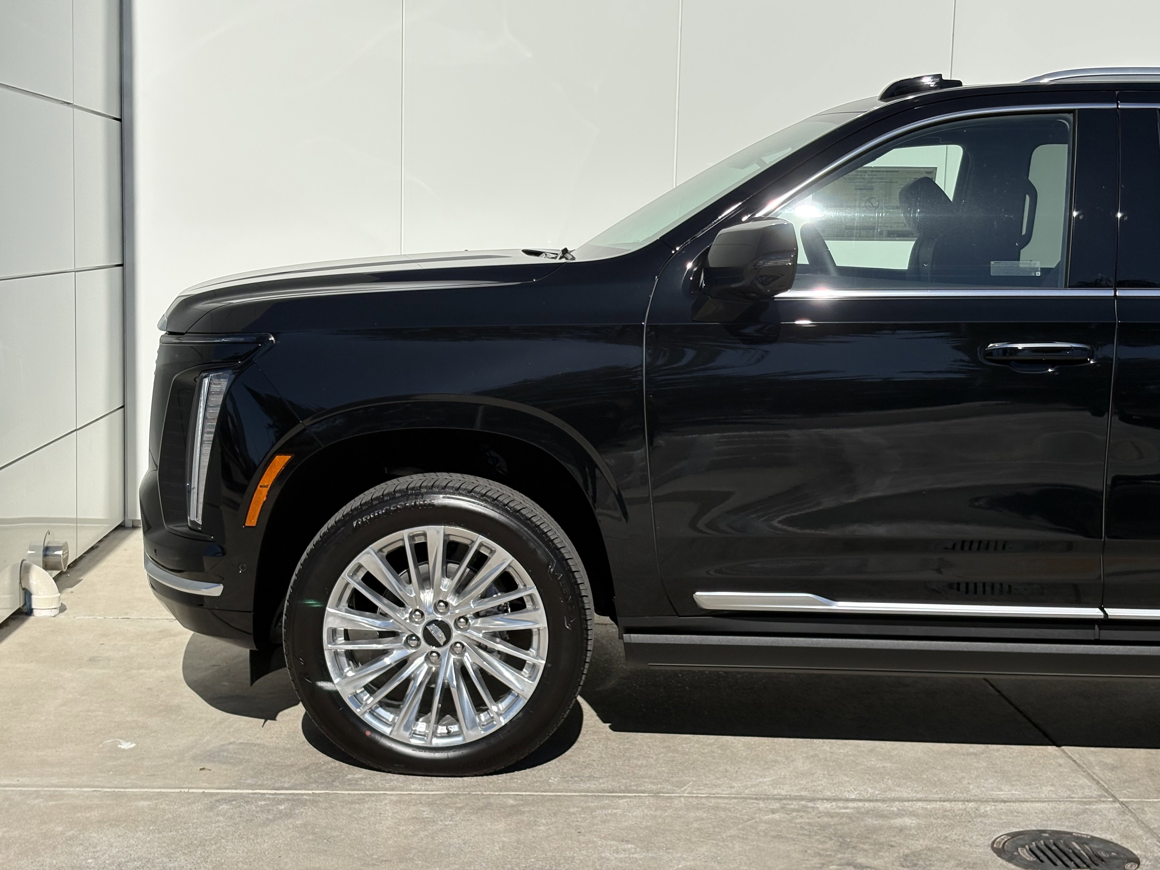 New 2026 Cadillac Escalade ESV Luxury image 5