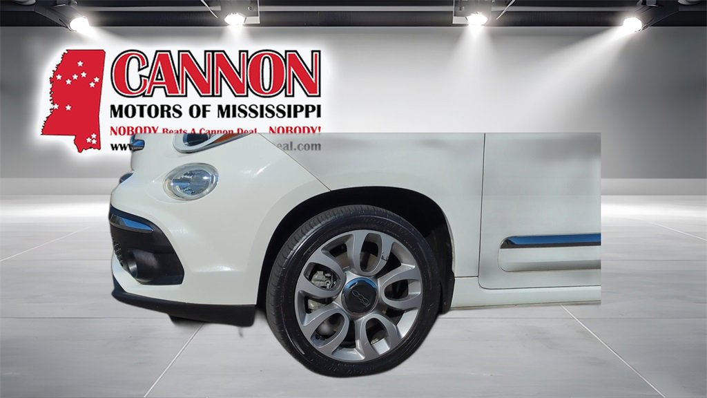 Used 2018 FIAT 500L Lounge image 9