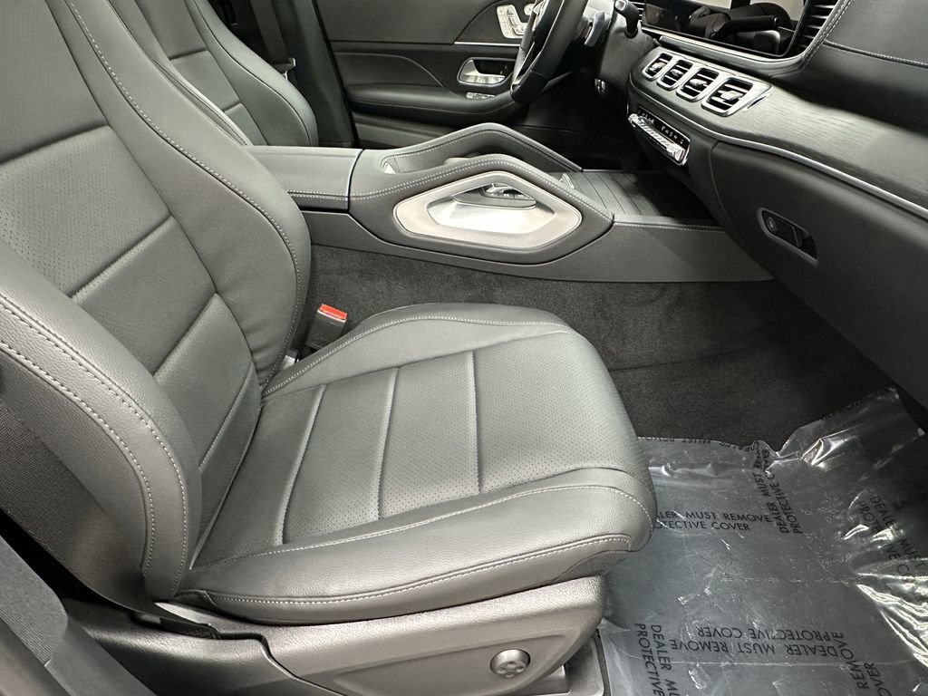 Certified 2024 Mercedes-Benz GLS 450 4MATIC image 15
