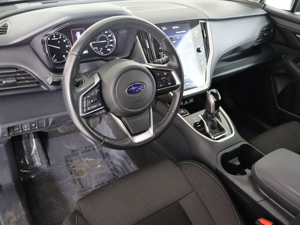 Used 2023 Subaru Outback Premium image 2