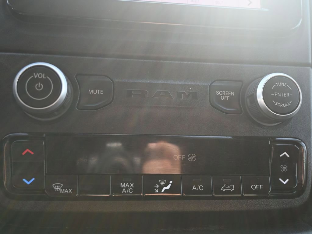 Used 2022 RAM ProMaster 2500 FWD image 19