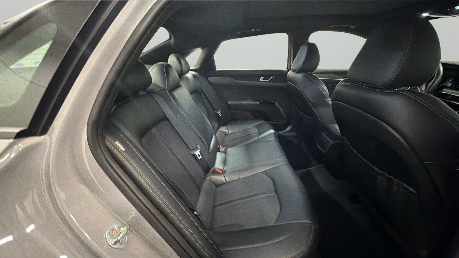 Used 2023 Kia K5 GT-Line FWD image 13