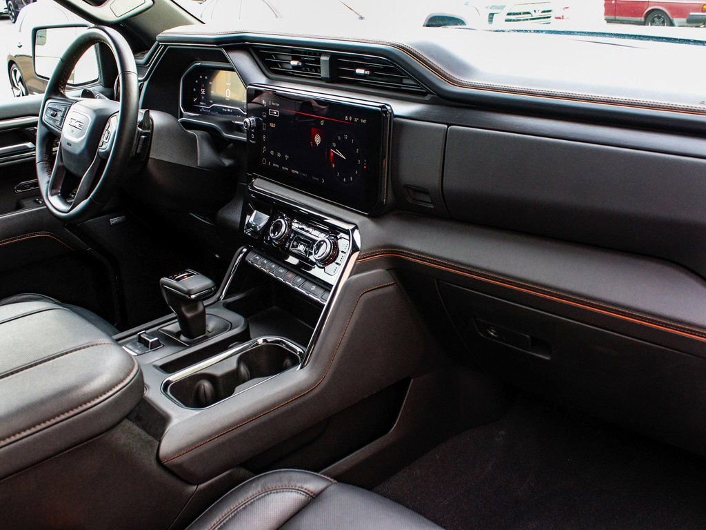 Used 2024 GMC Sierra 1500 AT4 w/ Technology Package image 40