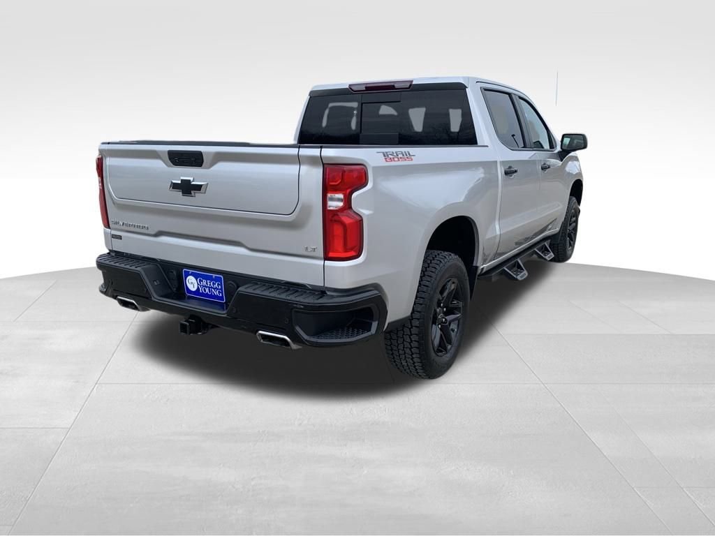 Used 2021 Chevrolet Silverado 1500 LT Trail Boss w/ Convenience Package II image 7