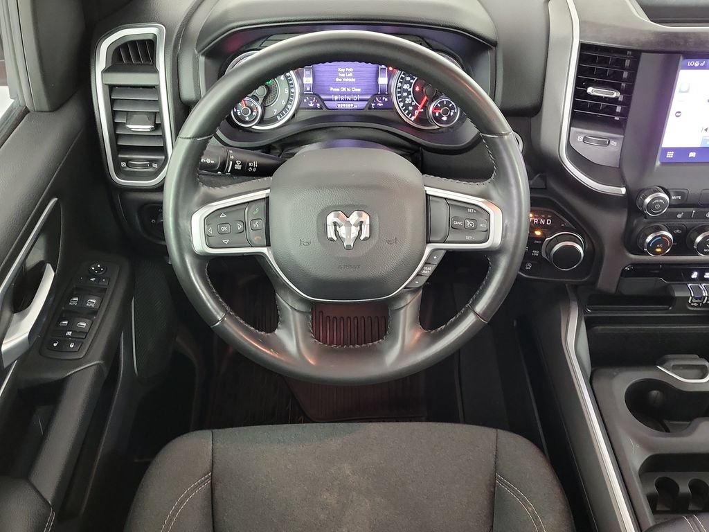Used 2022 RAM 1500 Big Horn AWD/4WD image 14