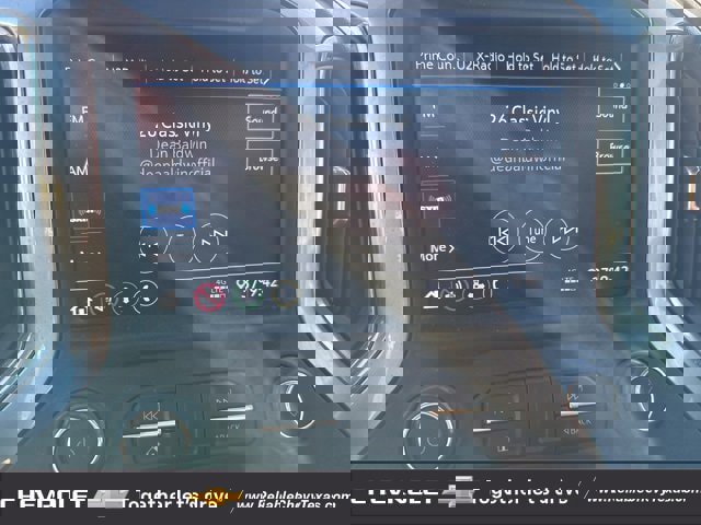 Used 2022 Chevrolet Silverado 1500 LT w/ Z71 Off-Road Package image 28