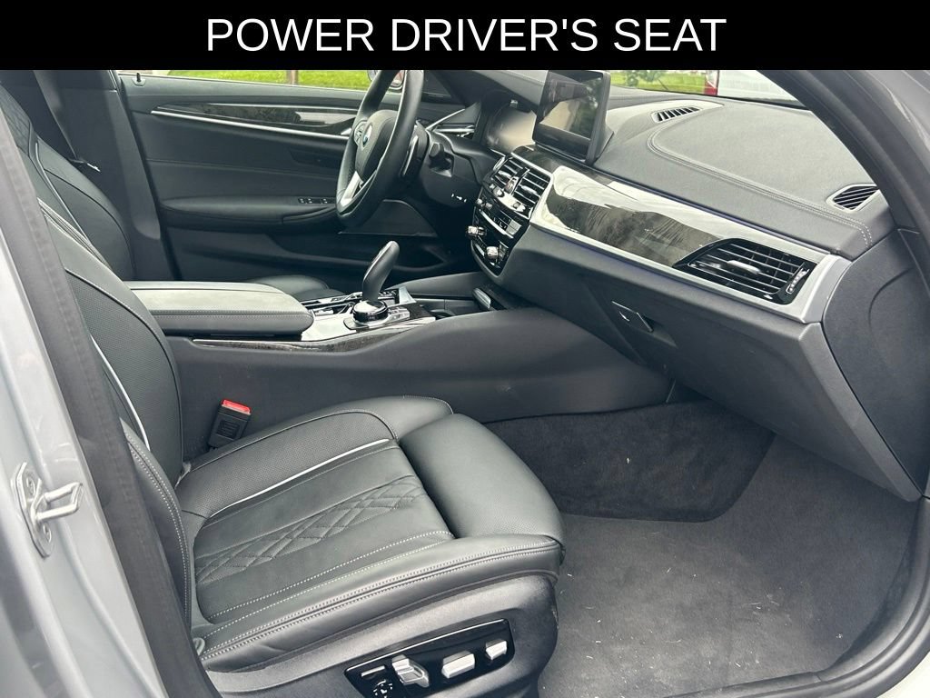 Used 2021 BMW 540i xDrive w/ Executive Package AWD/4WD image 26