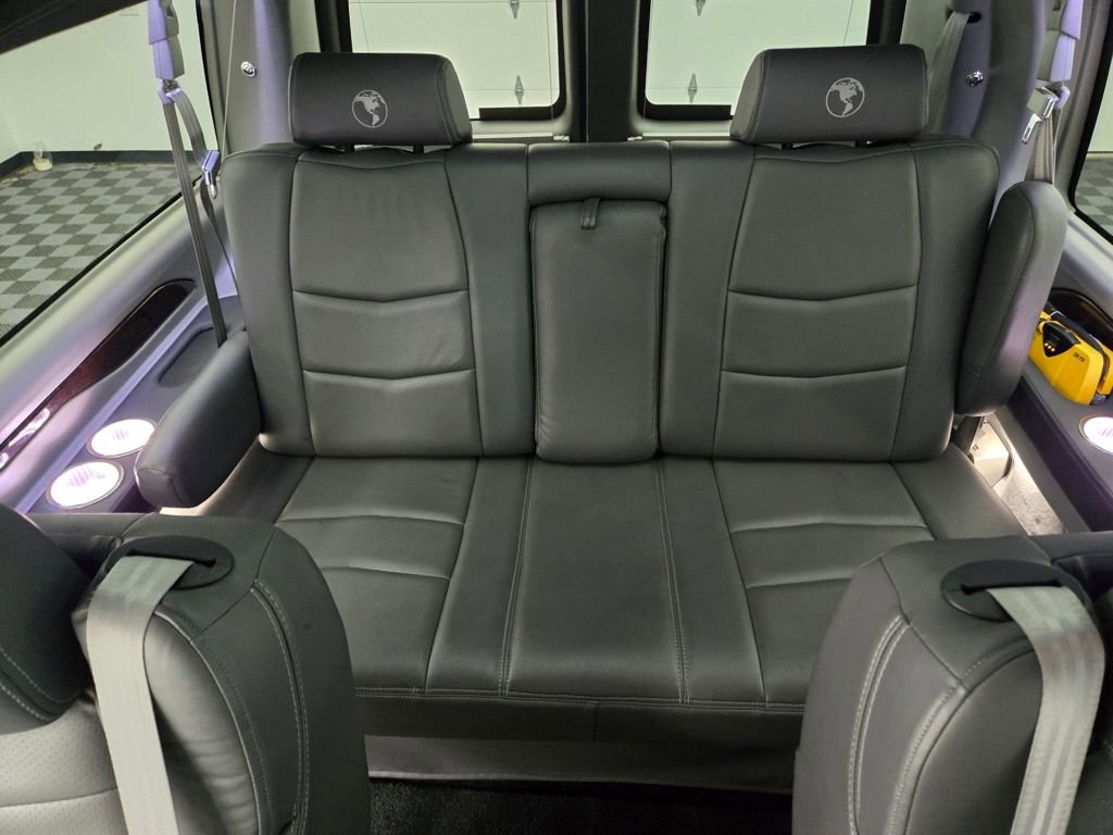 Used 2021 Chevrolet Express 2500 w/ Enhanced Convenience Package image 35