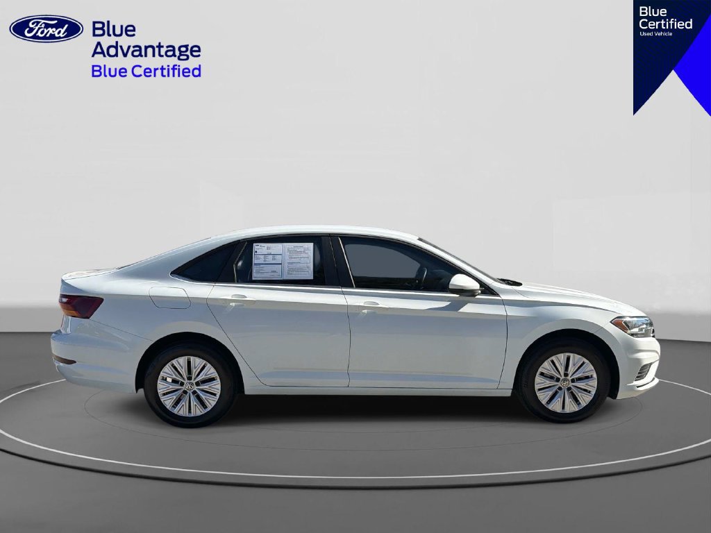 Used 2019 Volkswagen Jetta R-Line FWD image 5