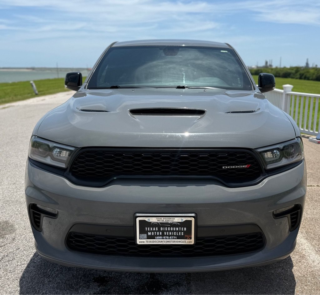 Used 2021 Dodge Durango R/T w/ Blacktop Package RWD image 2