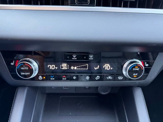 New 2026 Nissan Rogue Platinum AWD/4WD image 24