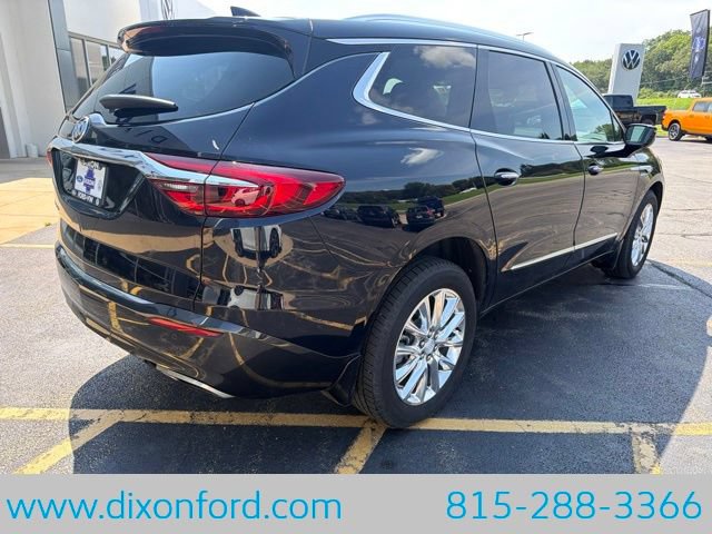 Used 2020 Buick Enclave Premium w/ Surround and Sites Package AWD/4WD image 8