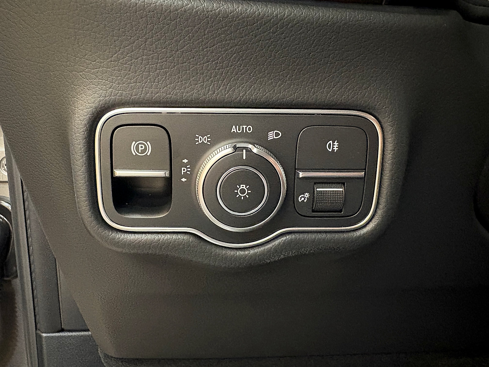 New 2027 Mercedes-Benz G 63 AMG 4MATIC image 23