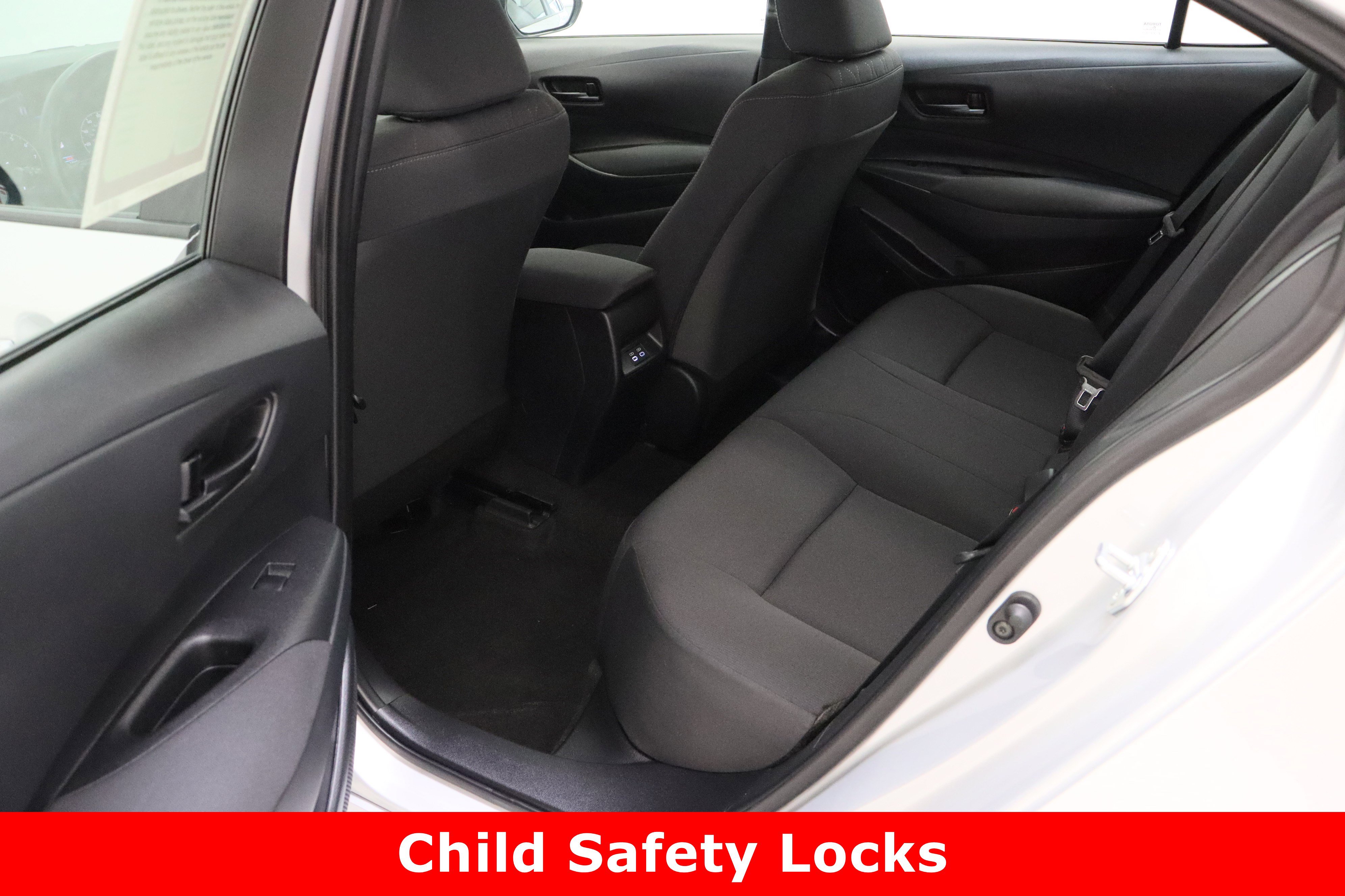 Certified 2025 Toyota Corolla LE image 24