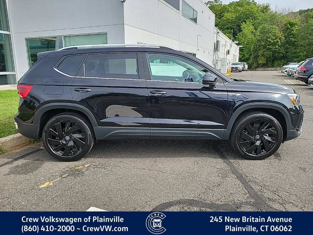 Certified 2023 Volkswagen Taos SE w/ Black Wheel Package AWD/4WD image 33