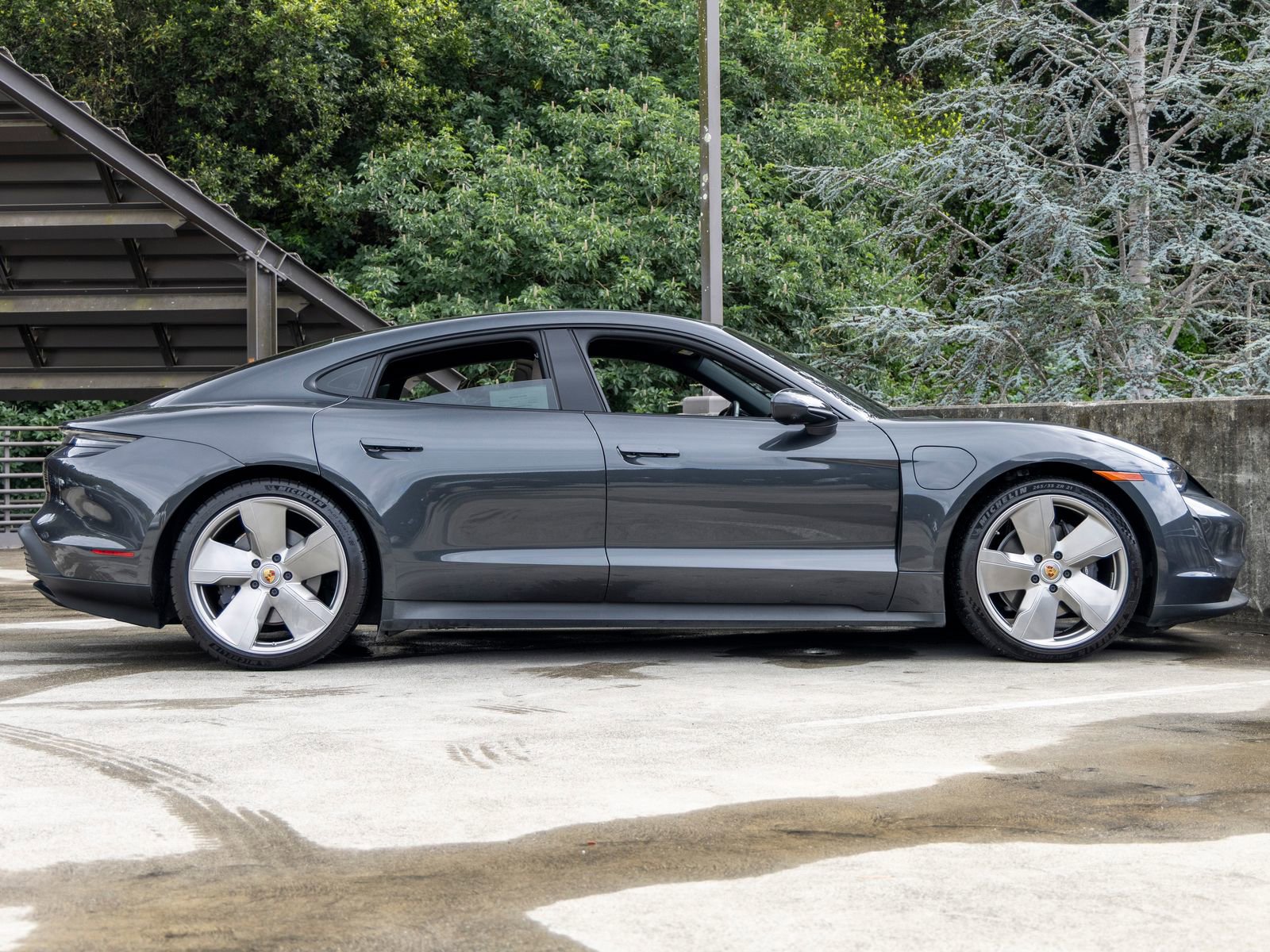 Certified 2023 Porsche Taycan image 12