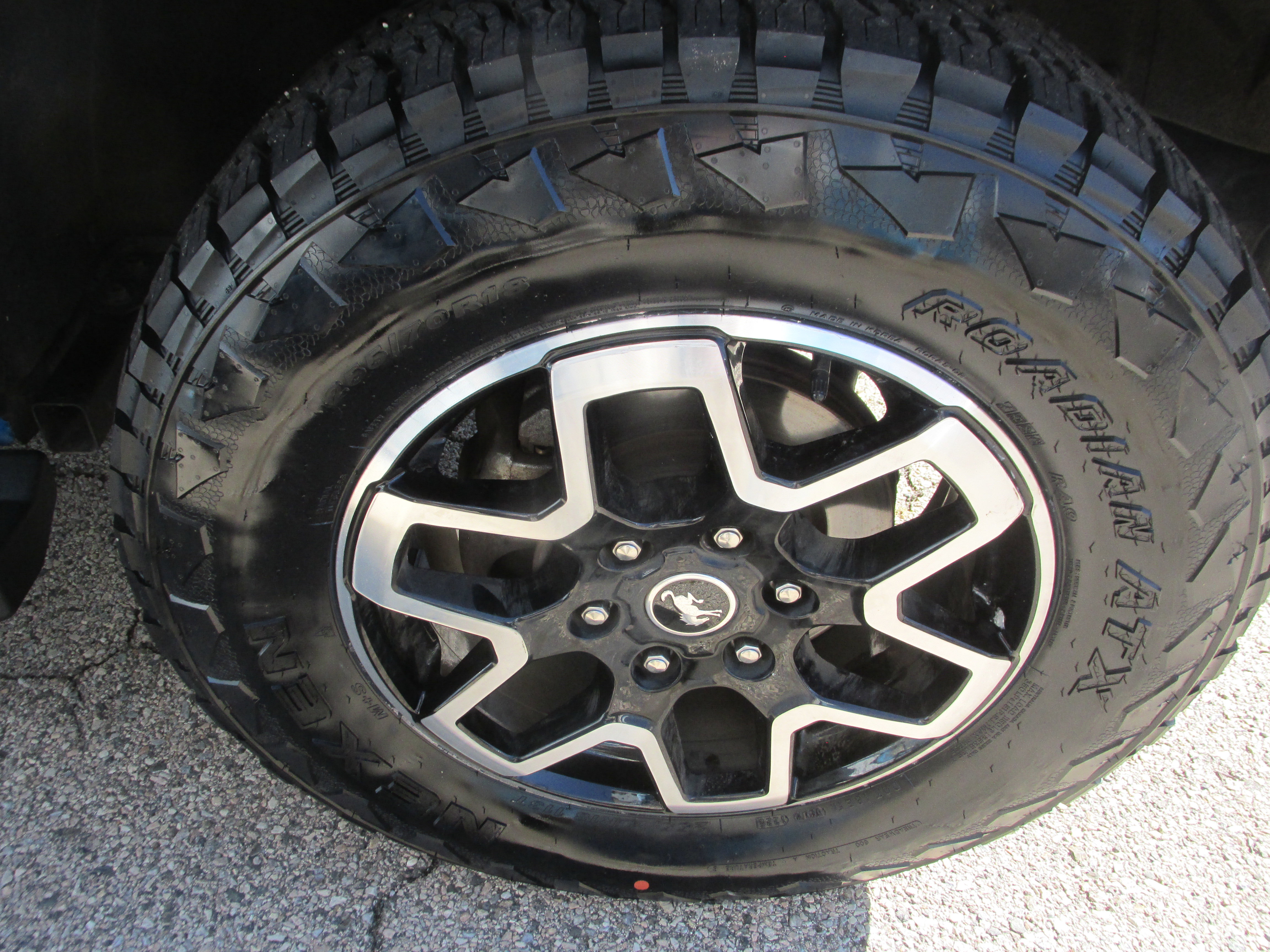 Used 2022 Ford Bronco Outer Banks image 14